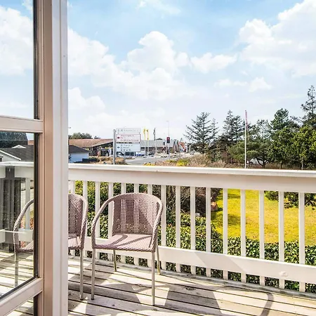 4 Person In בית נופש *