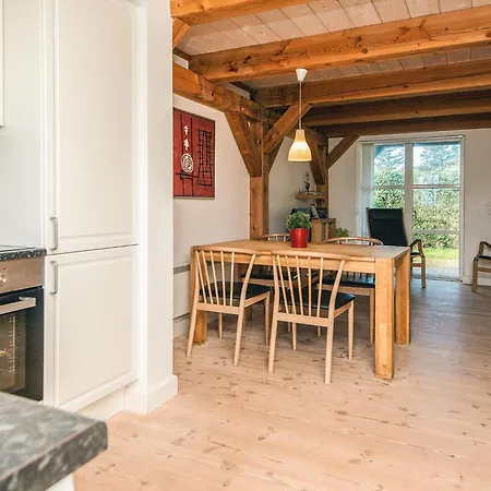 Two-bedroom In 5 Blåvand