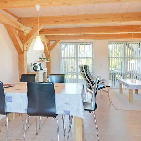 Two-bedroom In 5 Сasa de vacaciones