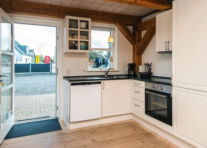 4 Person In Blåvand