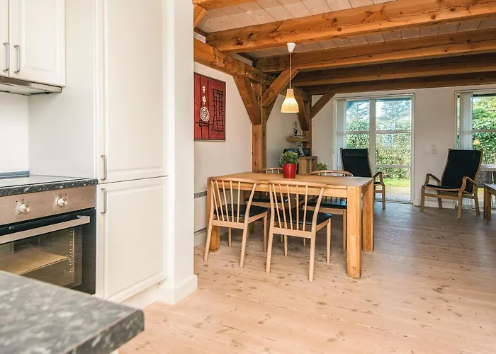 4 Person In Blåvand