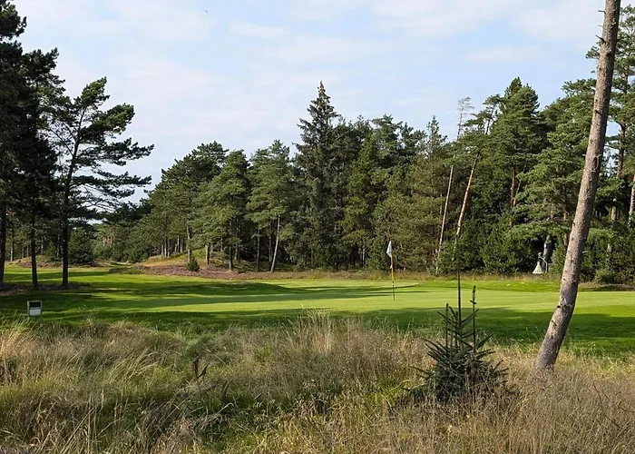 度假居 4 Person In *